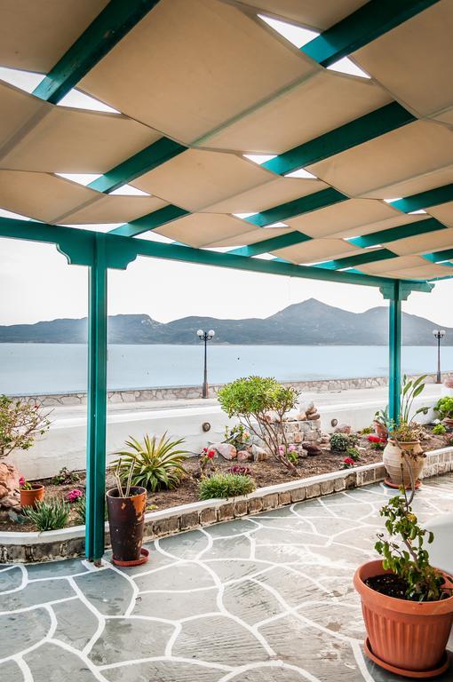 Seaside Apartments アダマス エクステリア 写真